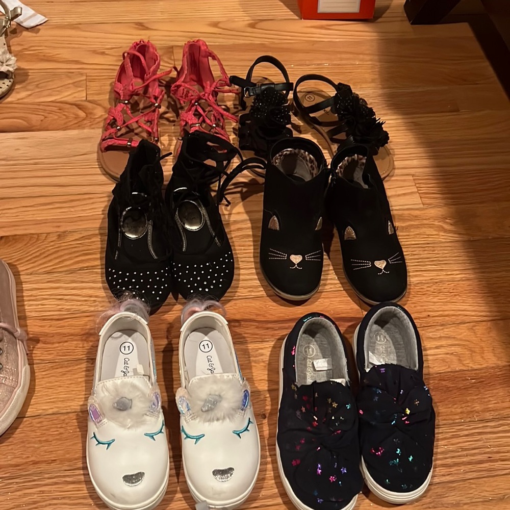 Various size 11 kids shoes, price ranging from 10-15